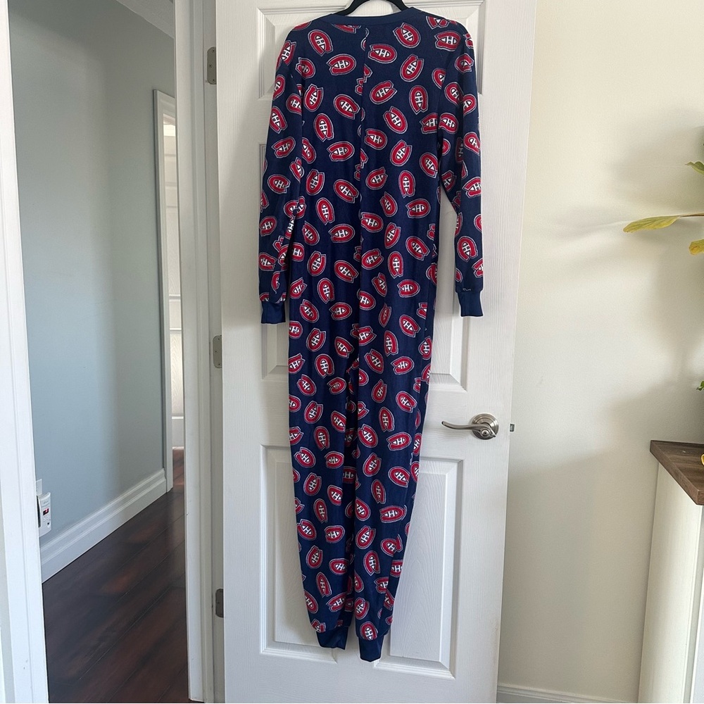 Size Small NHL Montreal Canadiens Men’s Fleece Onesie Pajamas - Picture 3 of 5